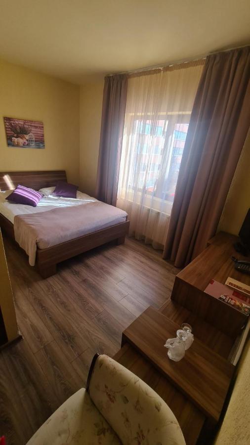 Hotel Gema Brasov Exterior photo