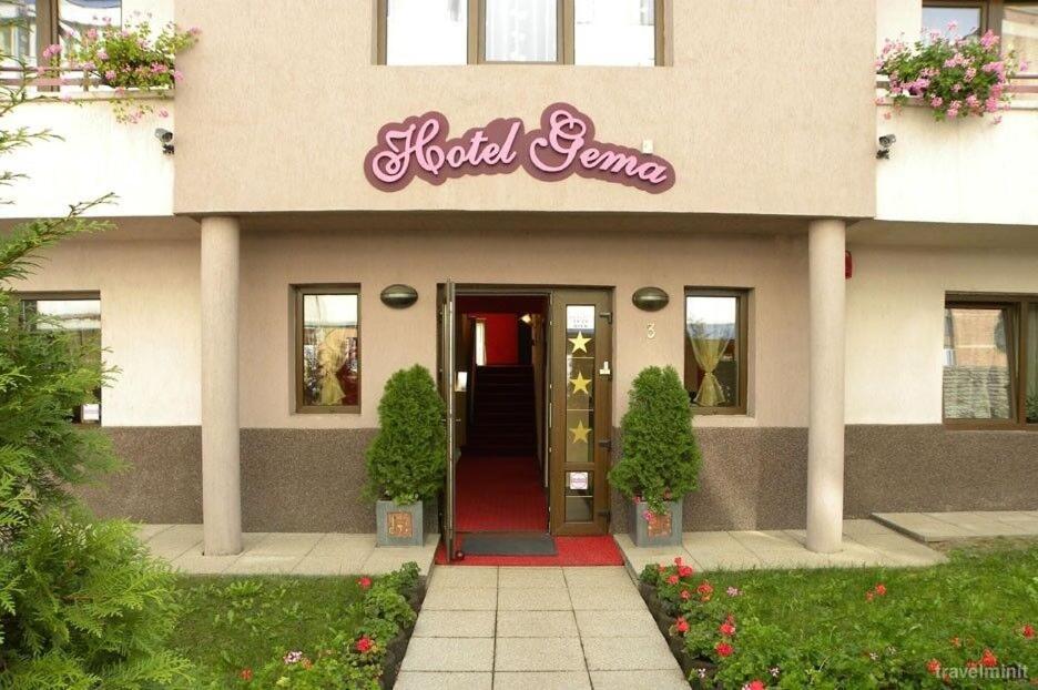 Hotel Gema Brasov Exterior photo